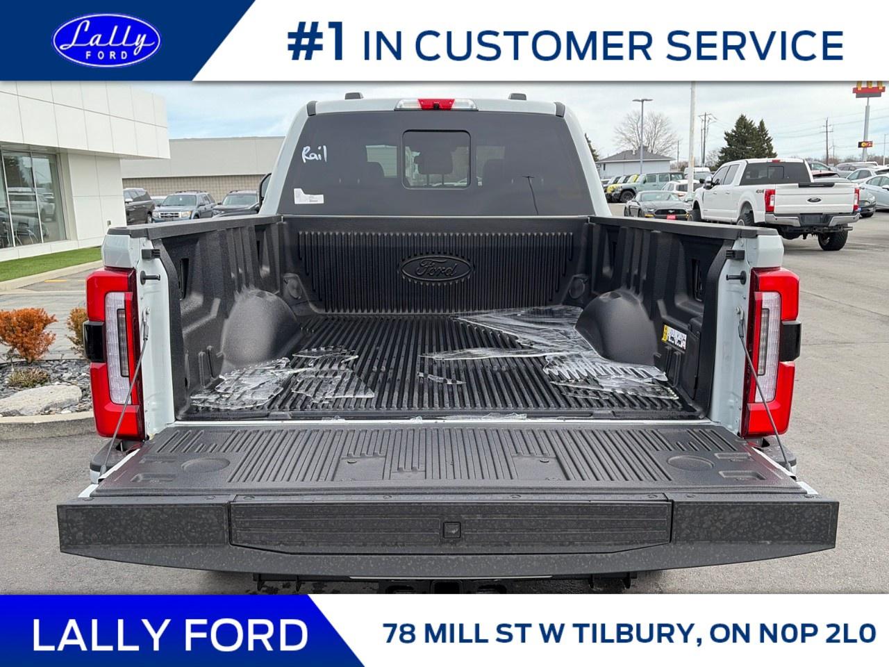 2026 Ford F-250 Super Duty SRW PLATINUM 4WD CREW CAB 6.75' BOX Photo4