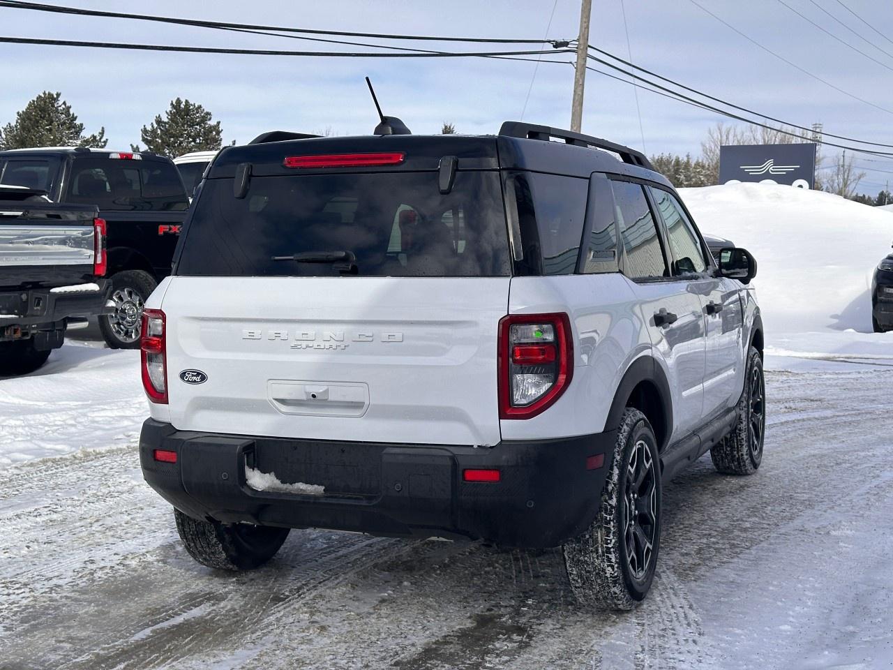 2026 Ford Bronco Sport Outer Banks 4x4 Photo4
