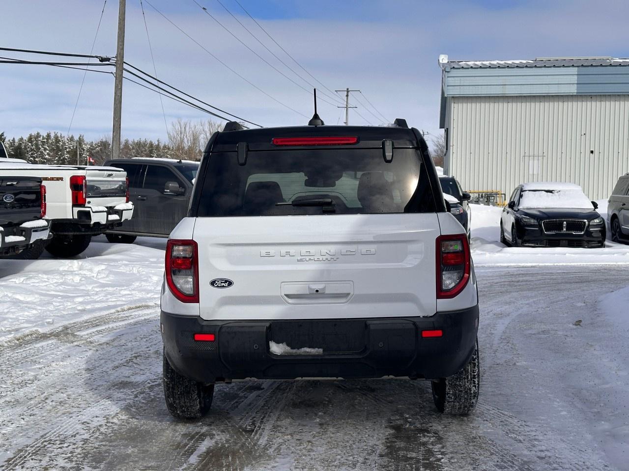 2026 Ford Bronco Sport Outer Banks 4x4 Photo