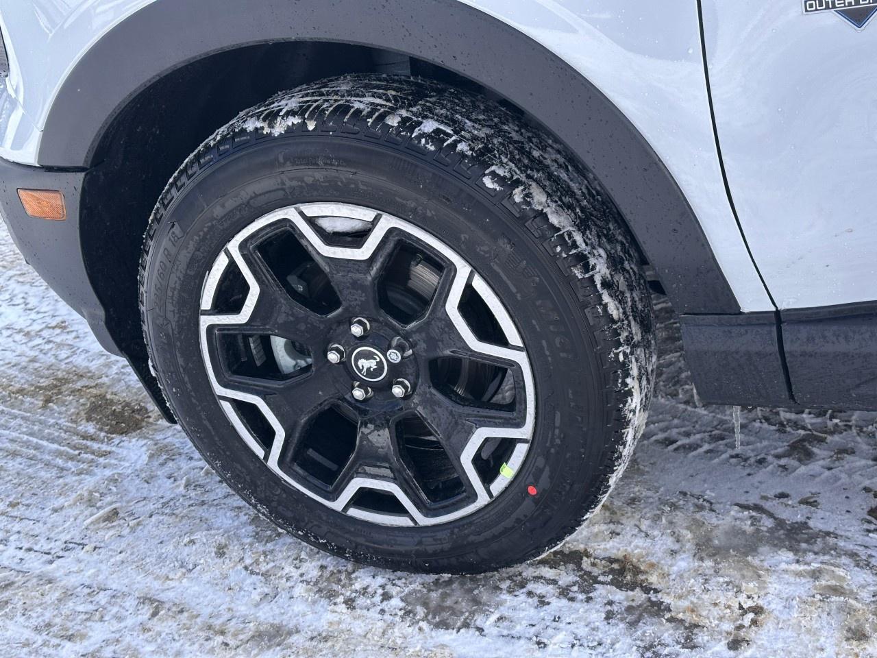 2026 Ford Bronco Sport Outer Banks 4x4 Photo