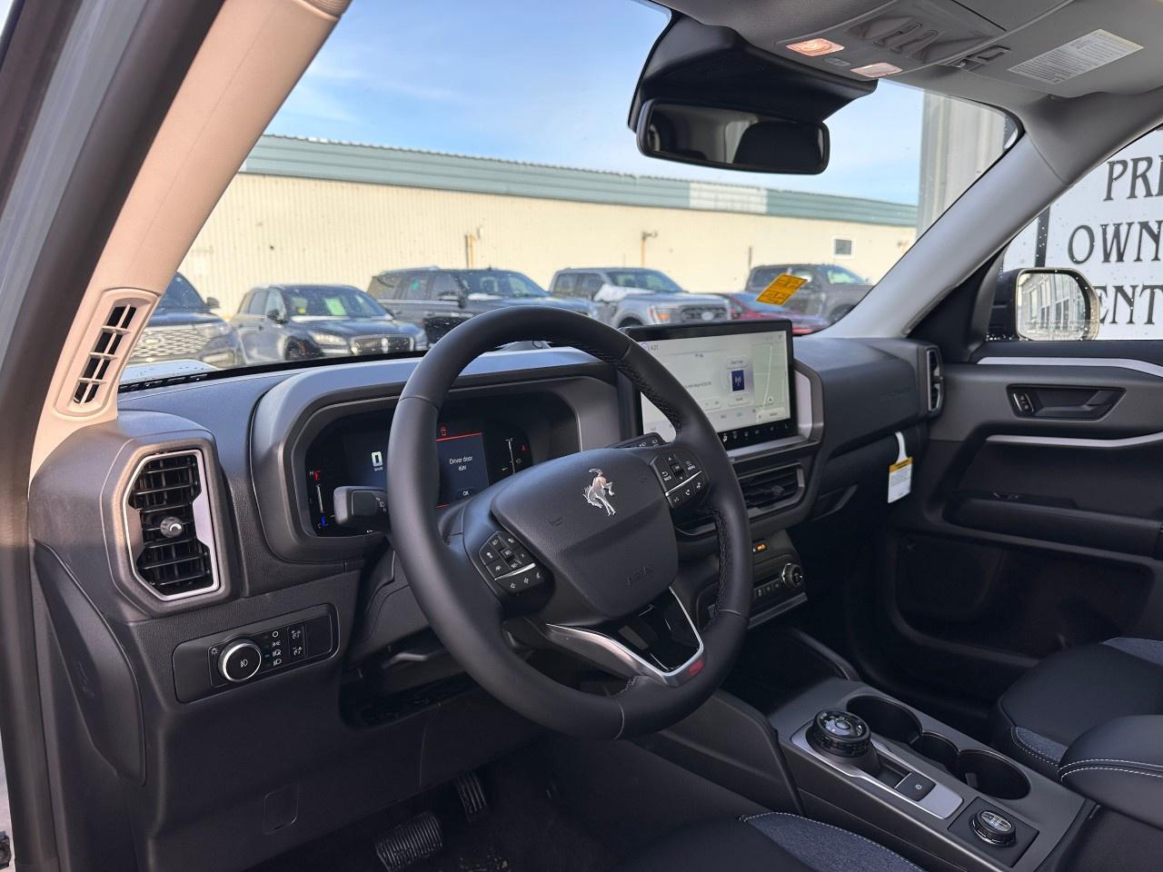 2026 Ford Bronco Sport Outer Banks 4x4 Photo