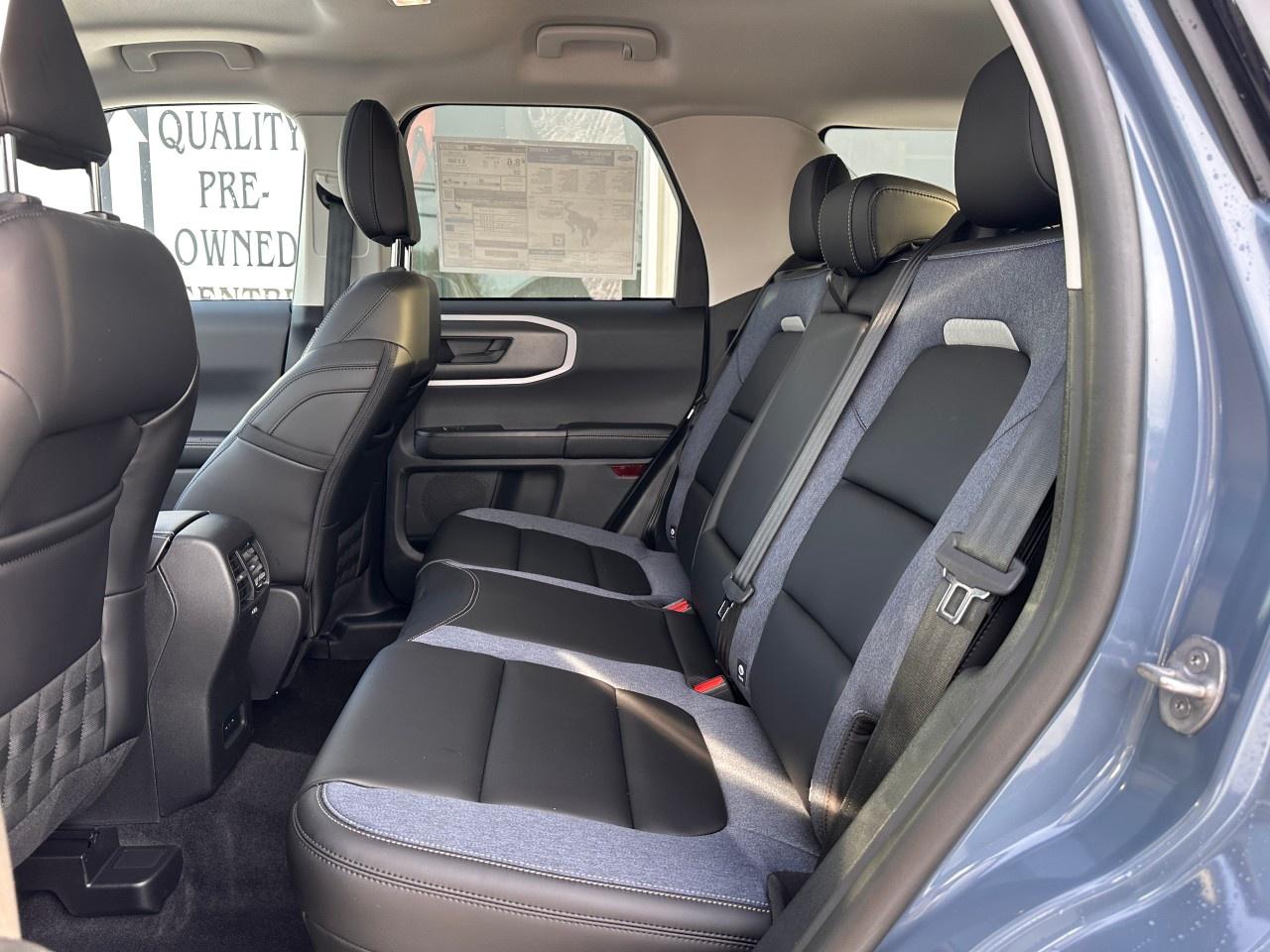 2026 Ford Bronco Sport Outer Banks 4x4 Photo