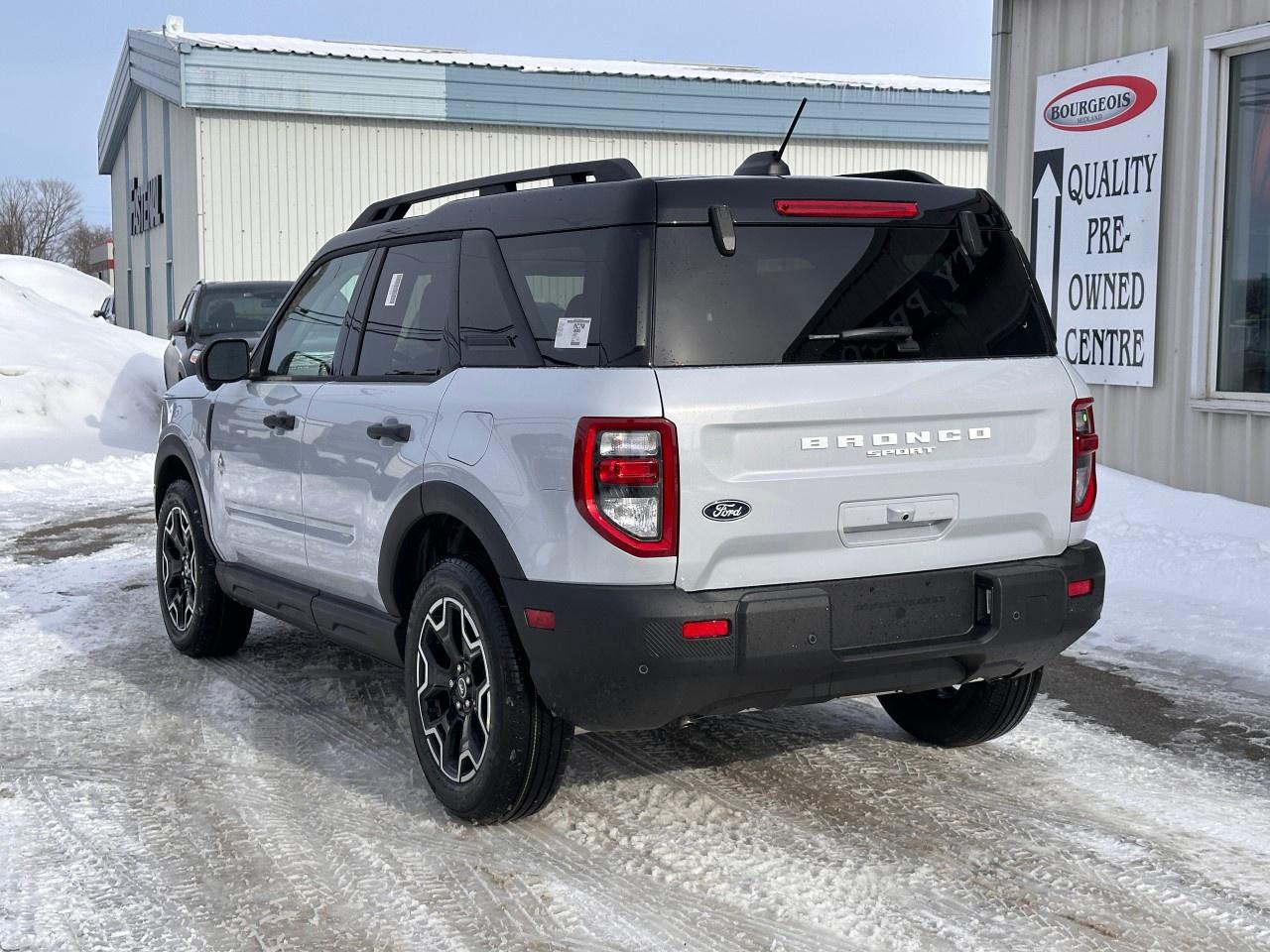 2026 Ford Bronco Sport Outer Banks 4x4 Photo