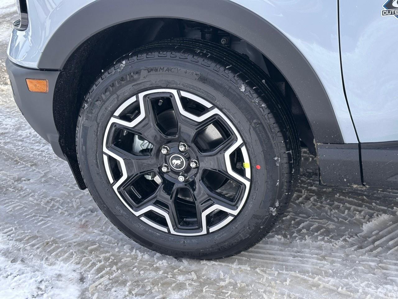 2026 Ford Bronco Sport Outer Banks 4x4 Photo