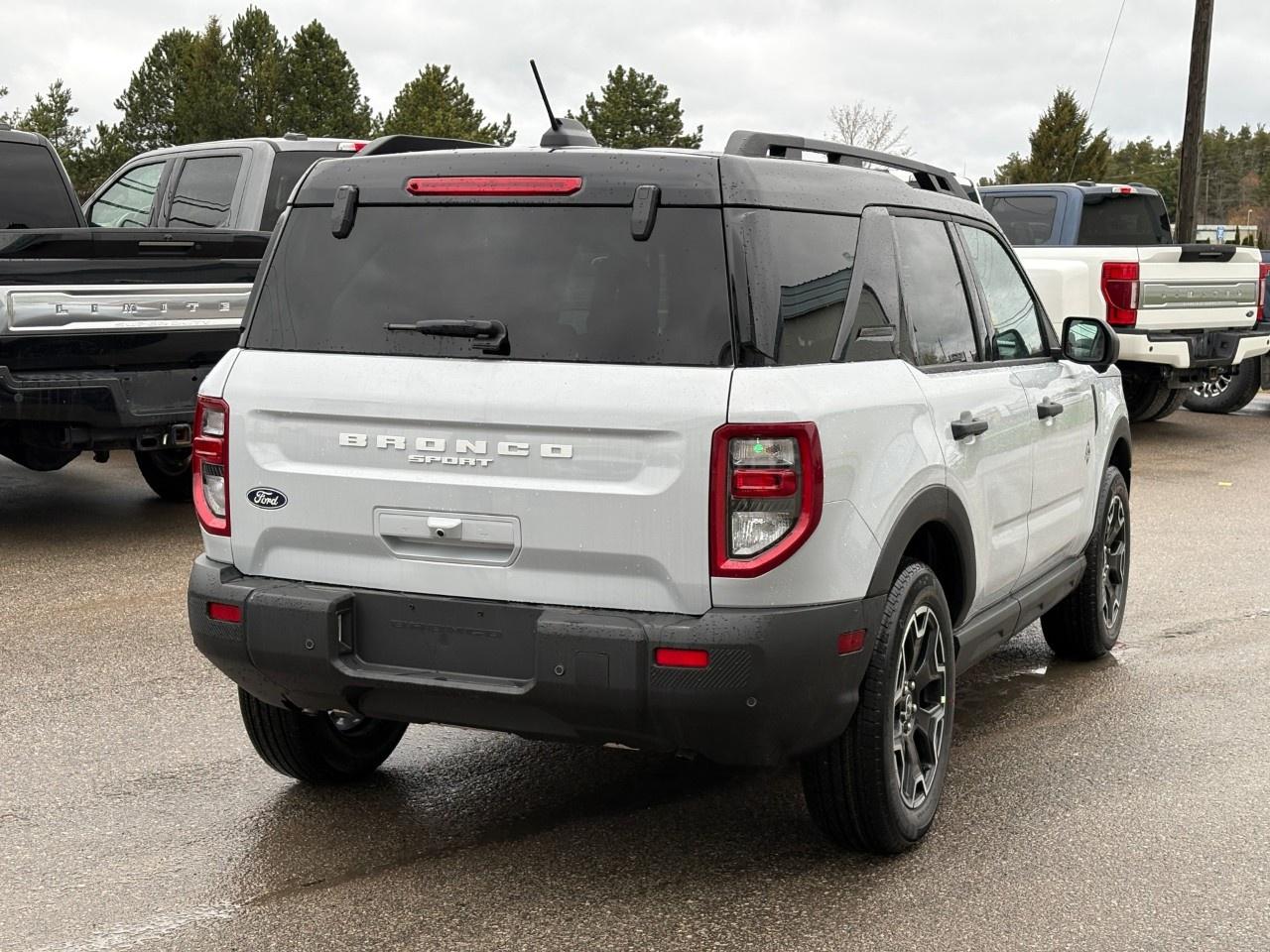 2026 Ford Bronco Sport Outer Banks 4x4 Photo