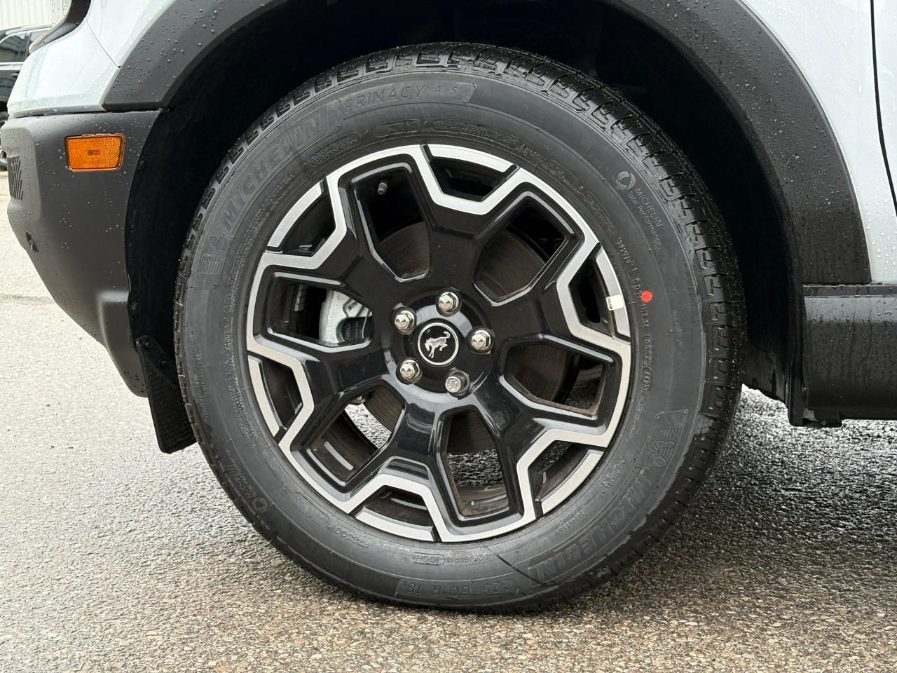 2026 Ford Bronco Sport Outer Banks 4x4 Photo