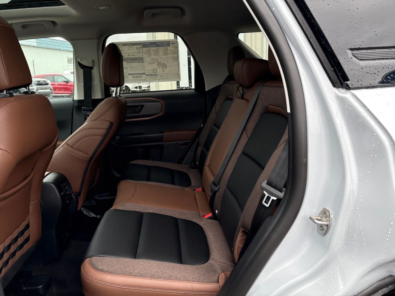 2026 Ford Bronco Sport Outer Banks 4x4 Photo