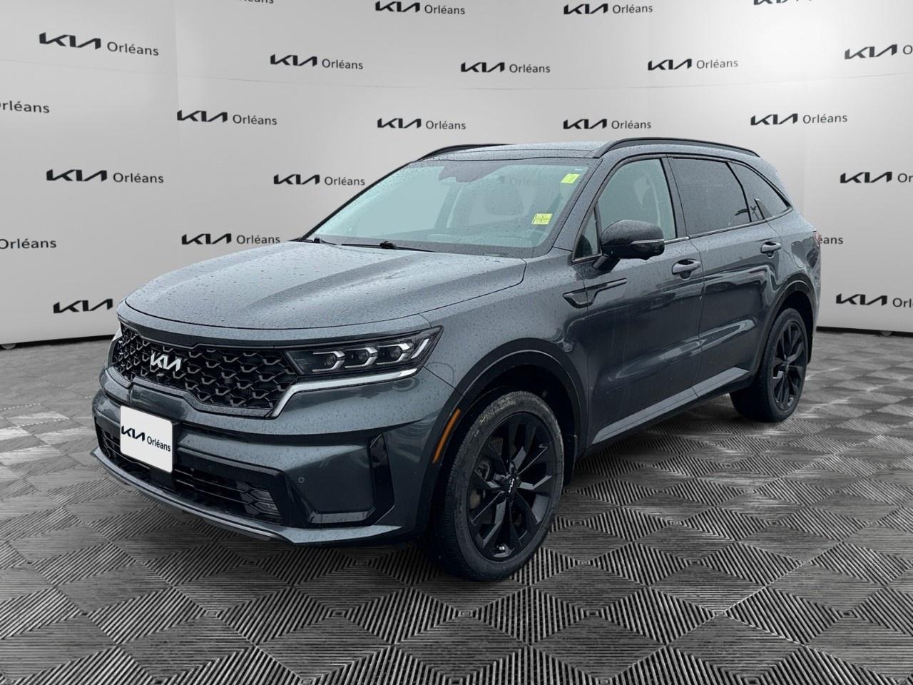 <p>WE ACCEPT ALL MAKE AND MODEL TRADE IN VEHICLES. JUST WANT TO <a href=https://app.openlane.ca/trade-in?token=KIA417-307c4788-1bf7-499a-84ff-65e982f8fe8b rel=nofollow><strong>SELL YOUR CAR</strong></a>? WE BUY EVERYTHING!</p><p>Advertised pricing is only available with Orleans Kias financing promotion. <span style=color:rgb( 0 , 0 , 0 )>Cash purchases are subject to a $2000 Price adjustment.</span></p><p>Ask us for more details!</p><p>DISCLAIMER: Advertised pricing includes all fees. Licensing and HST not included in the price.</p><p>Vehicle pricing, incentives, options (including standard equipment), and technical specifications listed for this vehicle may not match the exact vehicle displayed. Please confirm with a sales representative the accuracy of this information </p>