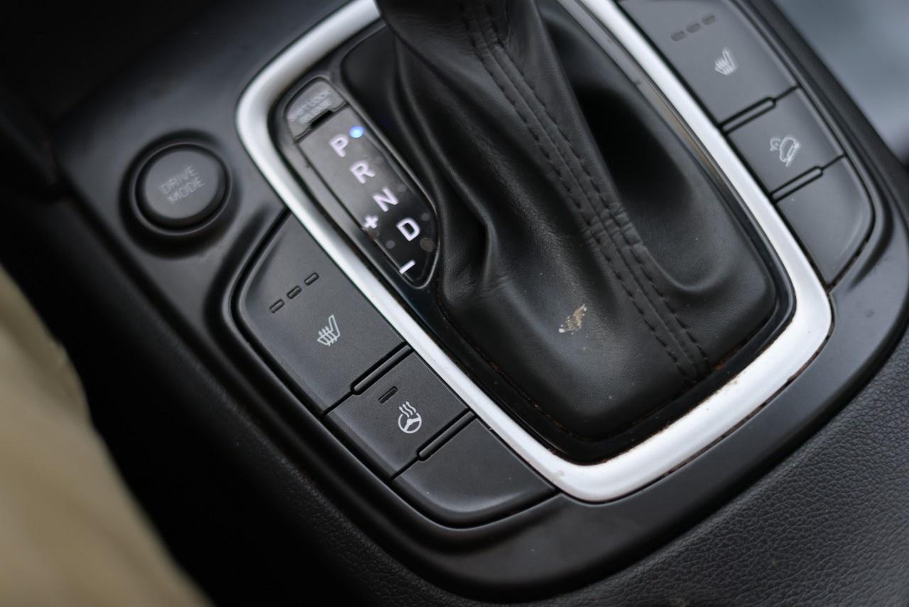 2021 Hyundai KONA 2.0L Preferred AWD Photo