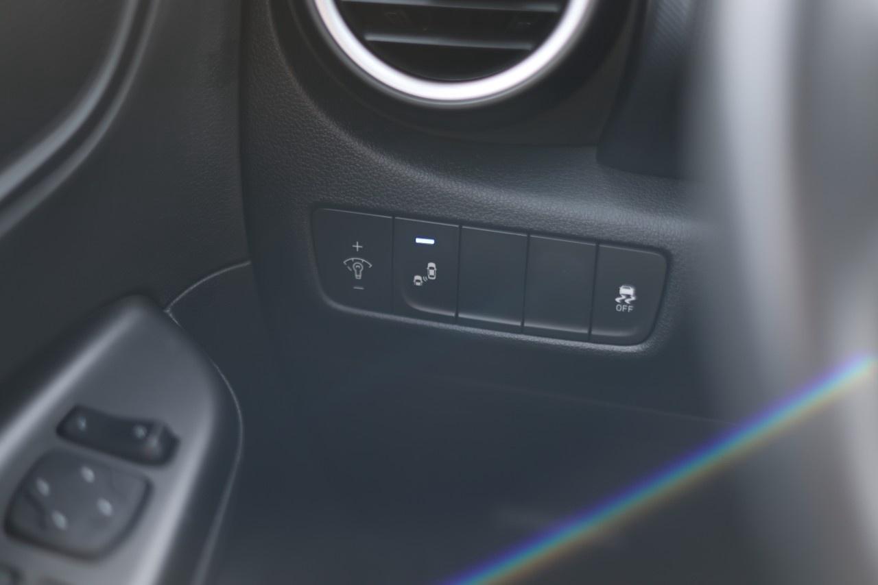 2021 Hyundai KONA 2.0L Preferred AWD Photo