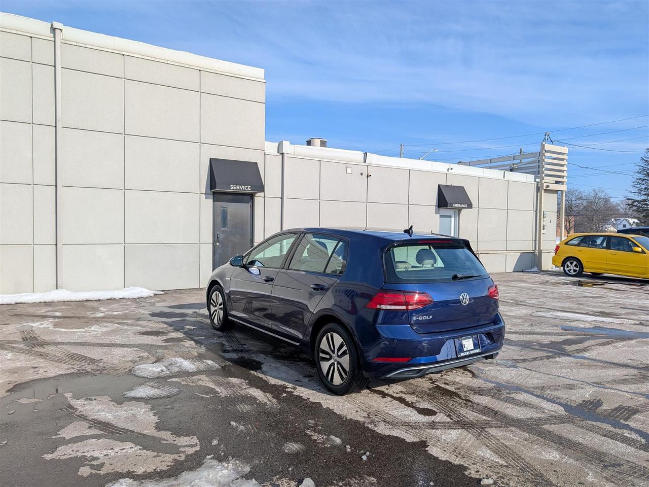 2018 Volkswagen Golf e-Golf - NAVI - LEATHER - TECH FEATS Photo2