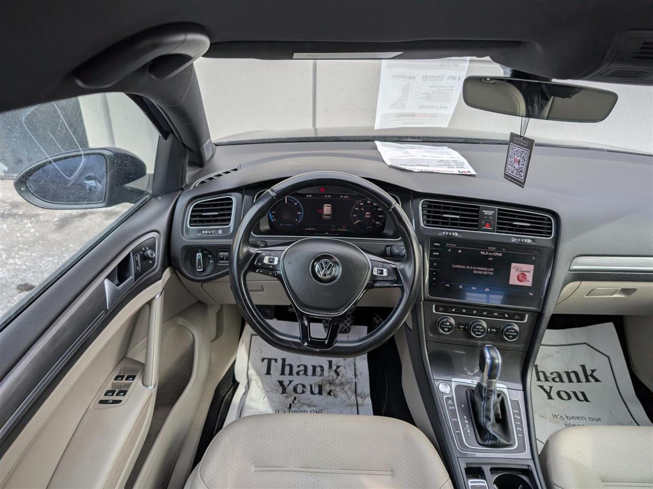 2018 Volkswagen Golf e-Golf - NAVI - LEATHER - TECH FEATS Photo