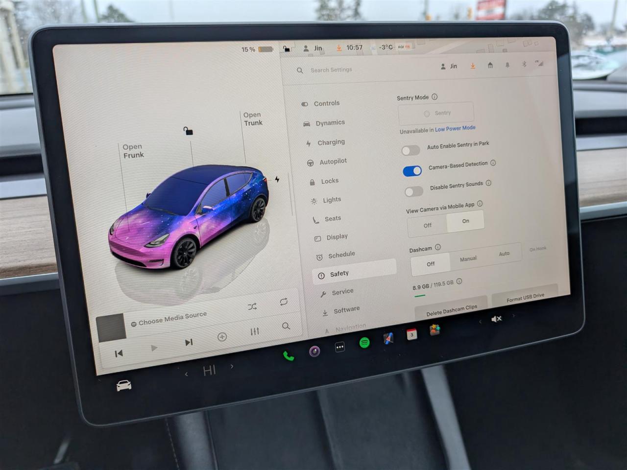 2023 Tesla Model Y LONG RANGE AWD - DUAL MOTOR Photo