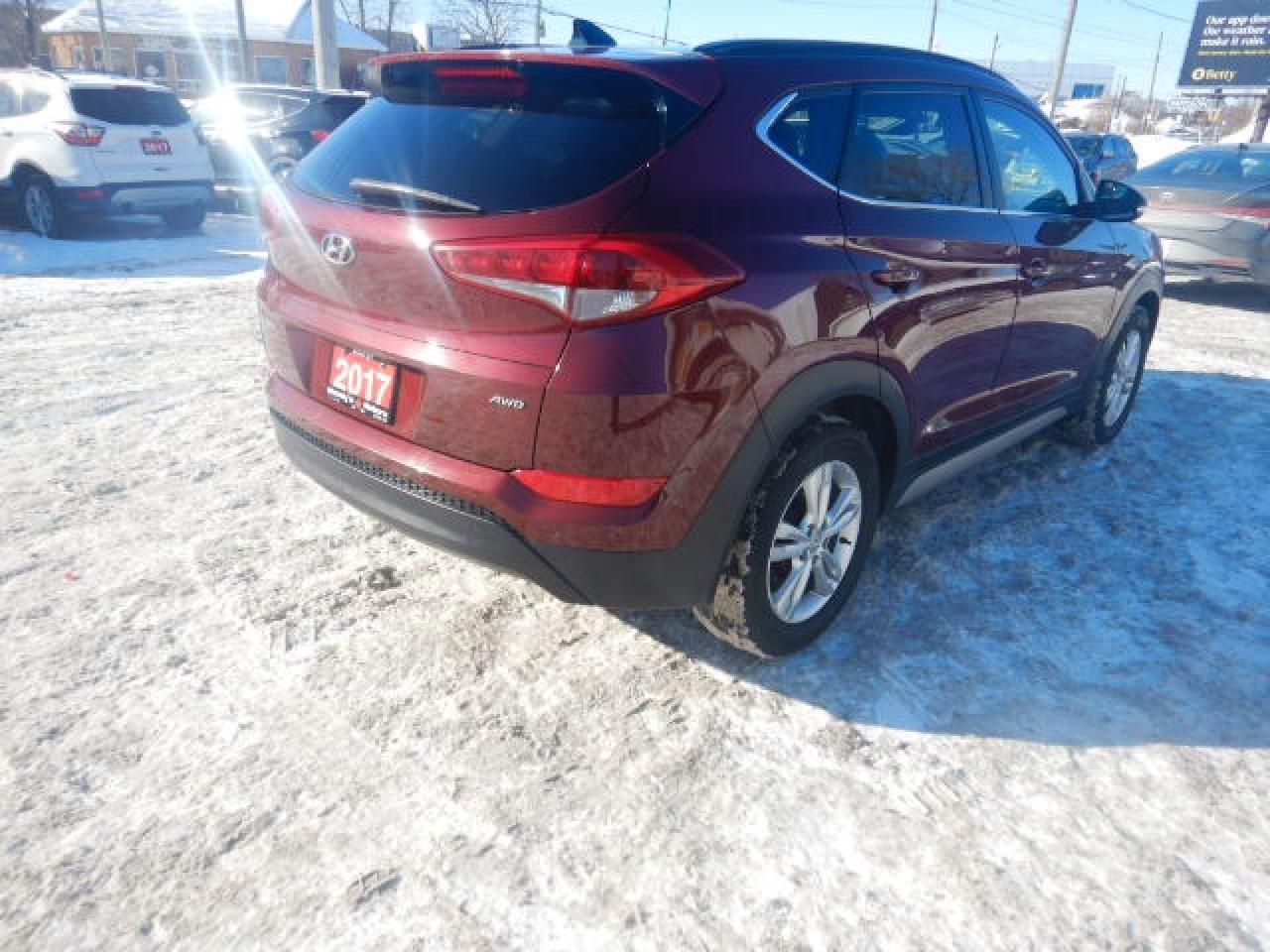 2017 Hyundai Tucson Luxury Photo4