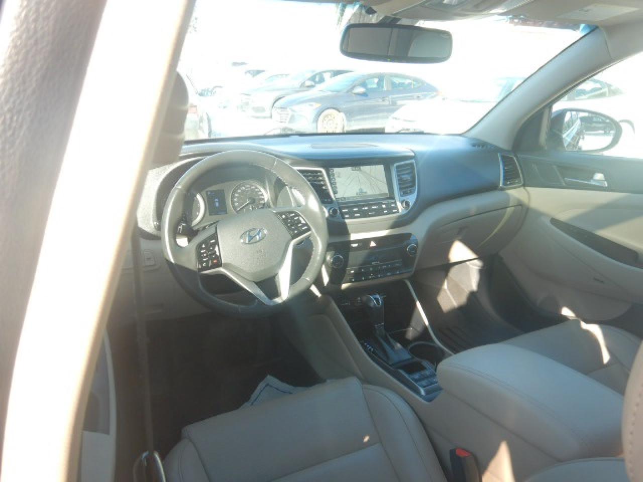 2017 Hyundai Tucson Luxury Photo