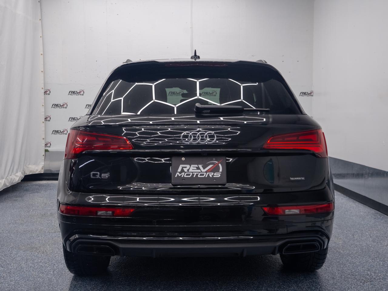 2023 Audi Q5 Progressiv | S-Line | Certified Photo
