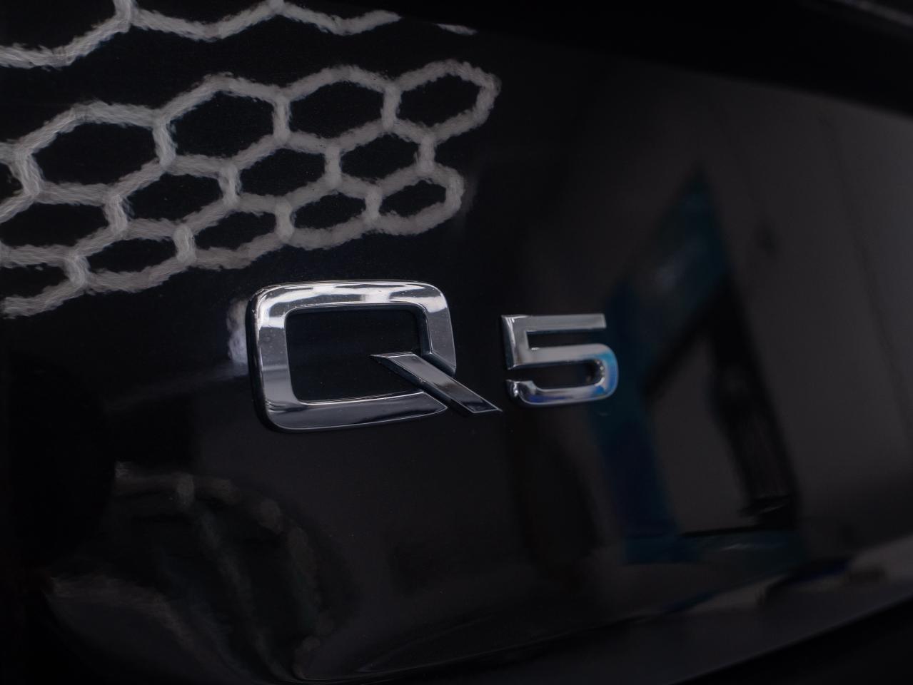 2023 Audi Q5 Progressiv | S-Line | Certified Photo