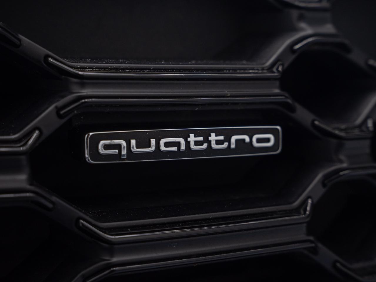 2023 Audi Q5 Progressiv | S-Line | Certified Photo