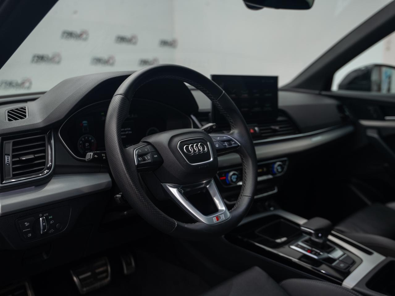 2023 Audi Q5 Progressiv | S-Line | Certified Photo