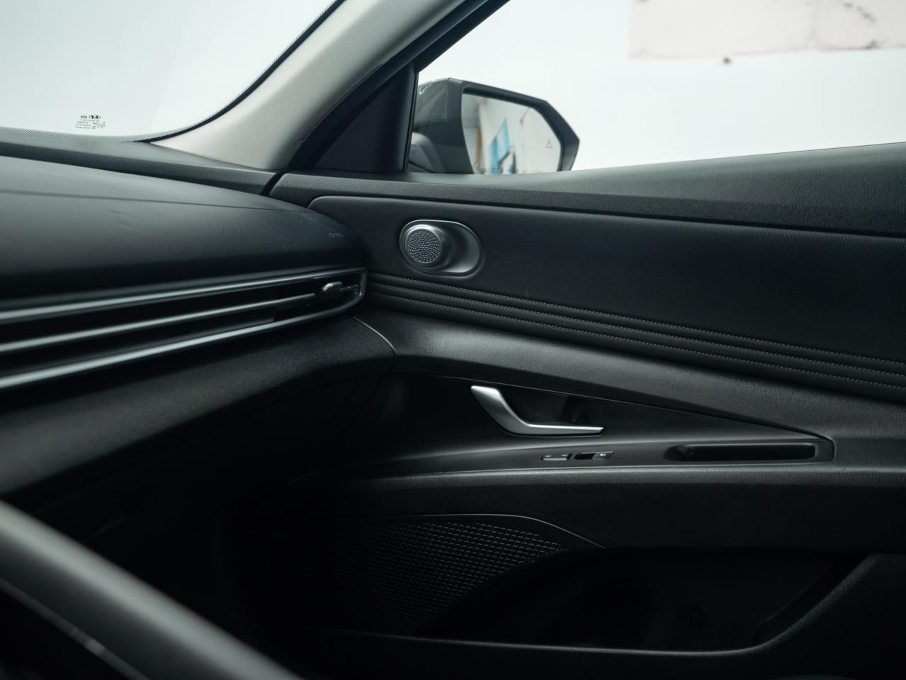 2021 Hyundai Elantra Ultimate | Certified | Leather Photo