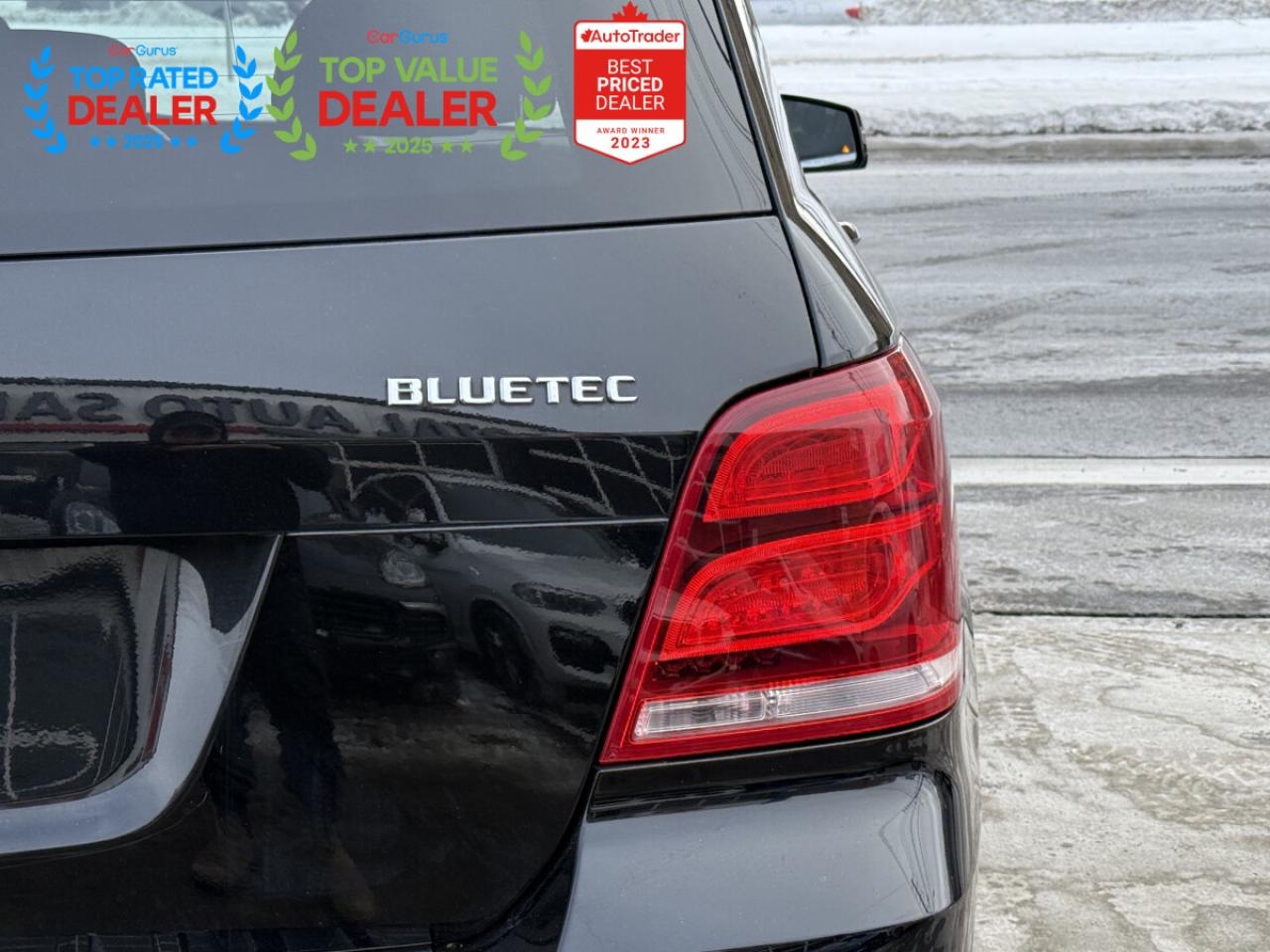 2015 Mercedes-Benz GLK-Class //AMG PKG | PREMIUM | PANO | NAVI | BACK UP CAMERA Photo