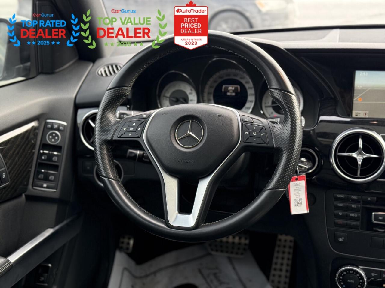 2015 Mercedes-Benz GLK-Class //AMG PKG | PREMIUM | PANO | NAVI | BACK UP CAMERA Photo