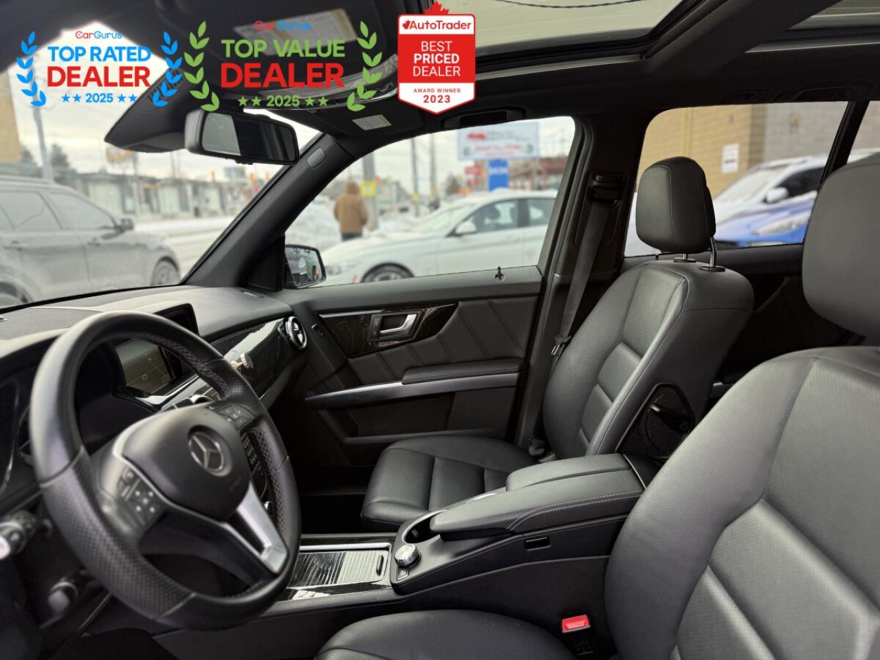 2015 Mercedes-Benz GLK-Class //AMG PKG | PREMIUM | PANO | NAVI | BACK UP CAMERA Photo