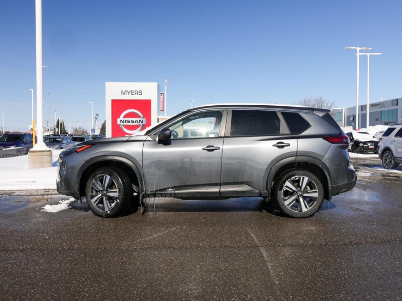 2024 Nissan Rogue SV Moonroof  - Moonroof -  Power Liftgate Photo