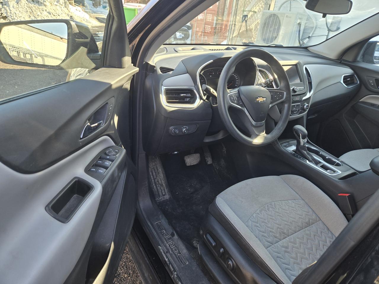 2022 Chevrolet Equinox LT - Photo #7