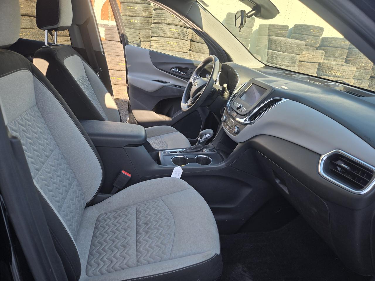 2022 Chevrolet Equinox LT - Photo #10