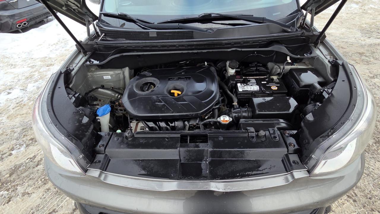 2016 Kia Soul EX, NO ACCIDENTS, 2 SET WHEELS, CERTIFIED Photo