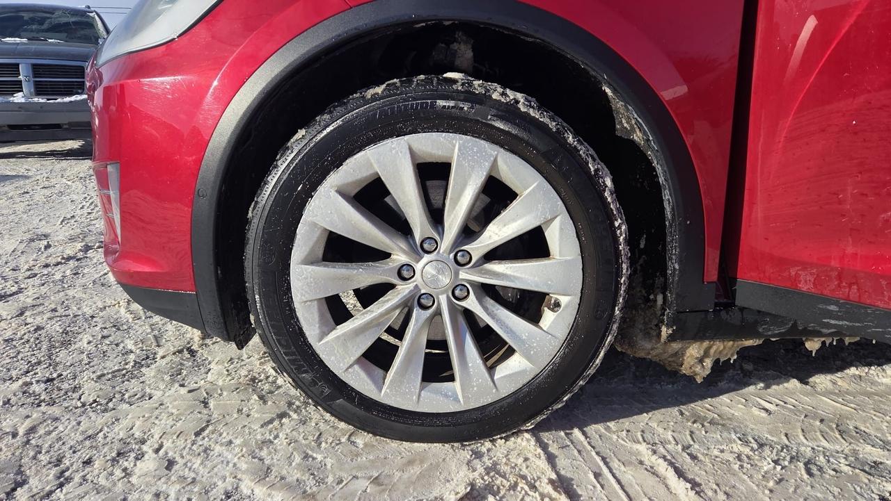 2018 Tesla Model X 100D, AWD, DUAL MOTOR, LONG RANGE, CERTIFIED Photo