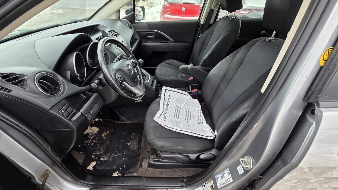 2015 Mazda MAZDA5 GS, 7 PASSENGER, WELL MAINTAINED, CERTIFIED Photo