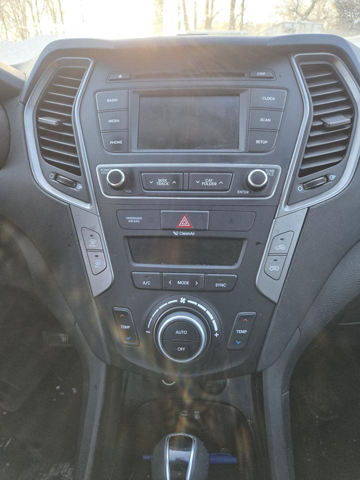 2017 Hyundai Santa Fe Sport SE Photo