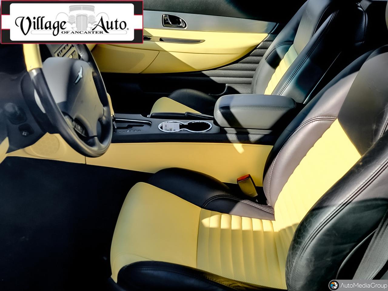 2002 Ford Thunderbird  Photo