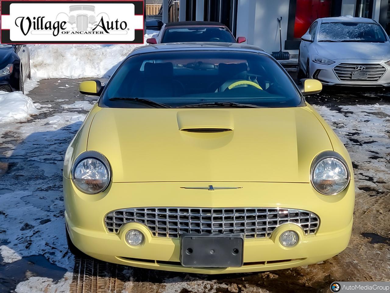 2002 Ford Thunderbird  Photo