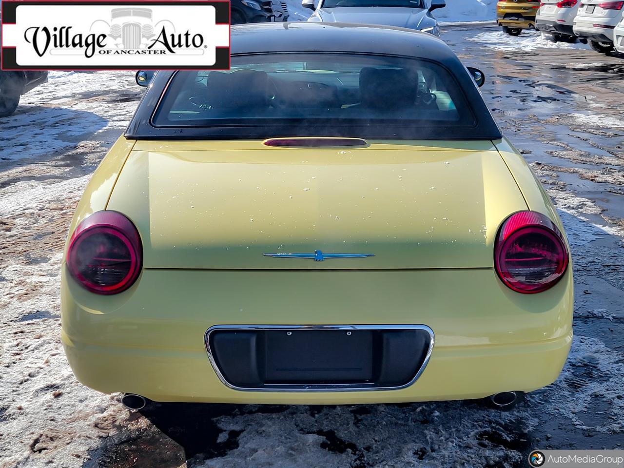 2002 Ford Thunderbird  Photo