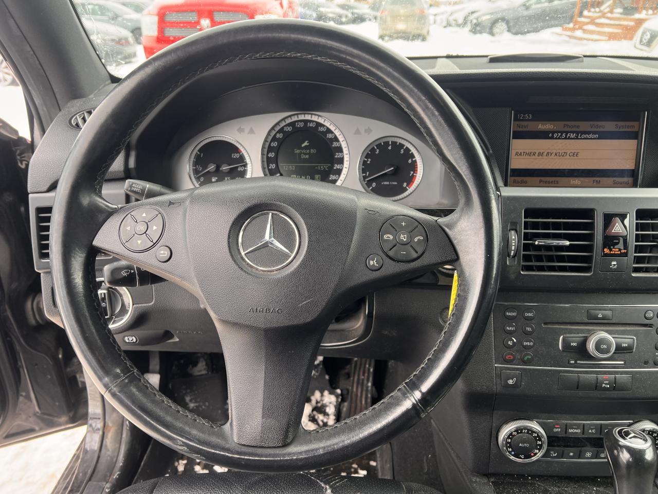 2011 Mercedes-Benz GLK-Class GLK 350 Photo