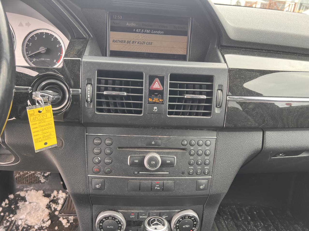 2011 Mercedes-Benz GLK-Class GLK 350 Photo