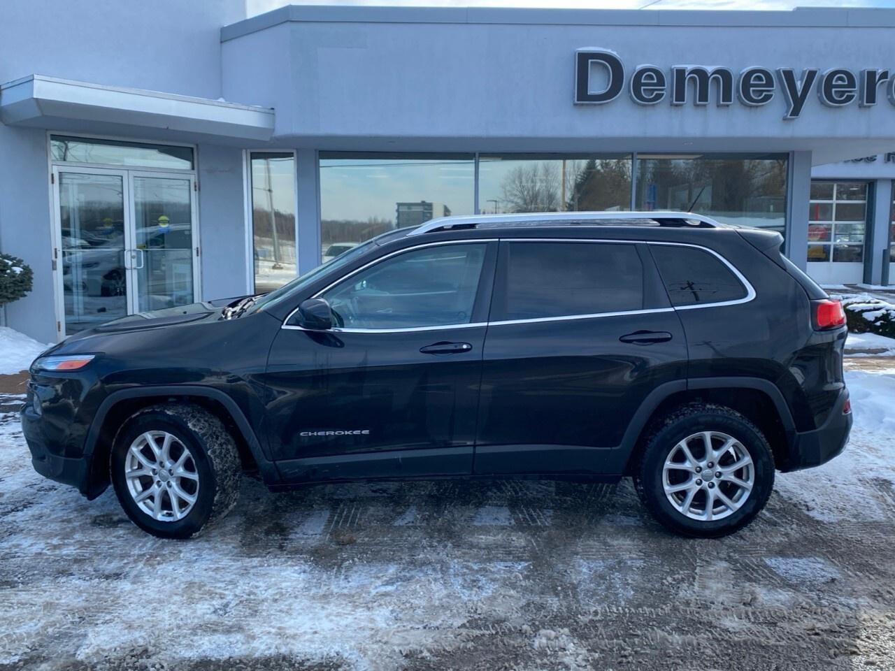 2014 Jeep Cherokee Fwd 4dr North Photo