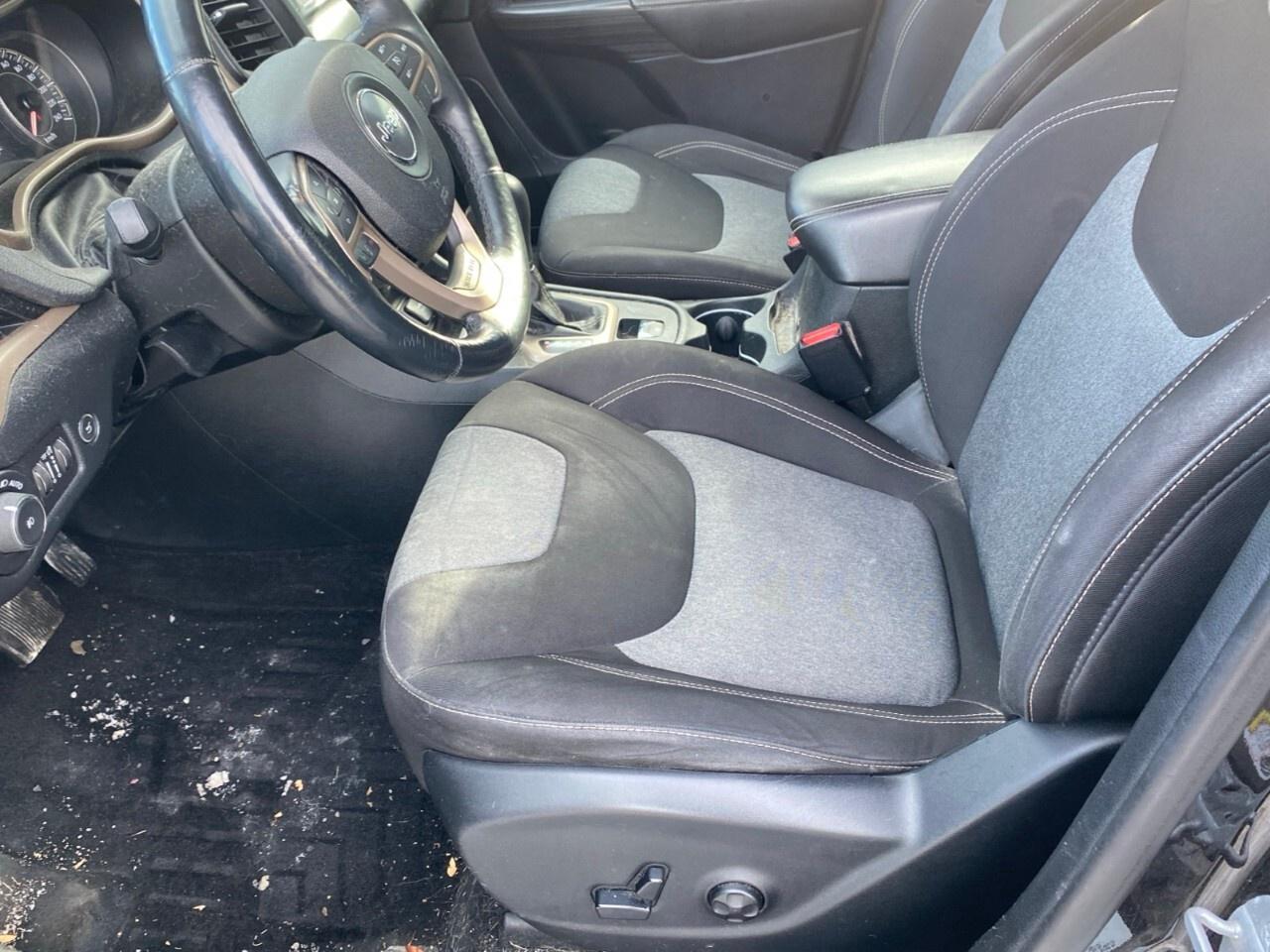 2014 Jeep Cherokee Fwd 4dr North Photo