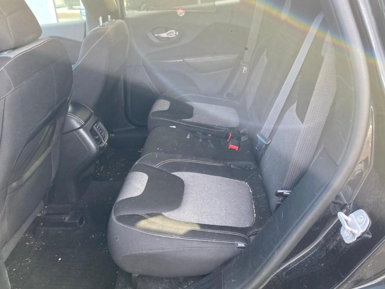 2014 Jeep Cherokee Fwd 4dr North Photo