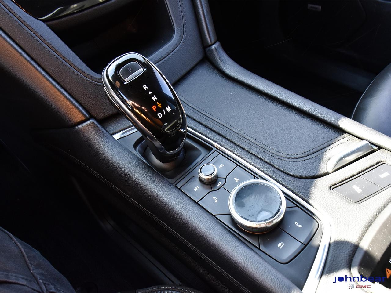 2020 Cadillac XT6 Premium Luxury Photo