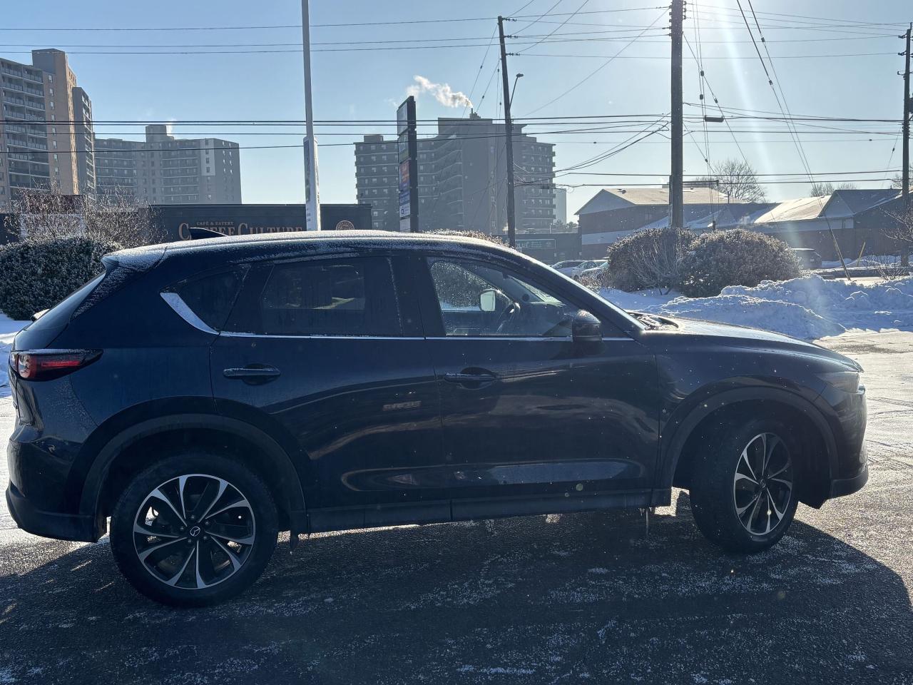 2023 Mazda CX-5 GT AWD   LEATHER   SUNROOF   HTD WHEEL Photo2
