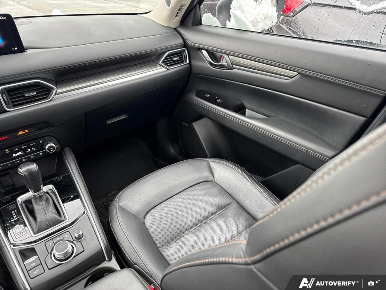 2023 Mazda CX-5 GT AWD   LEATHER   SUNROOF   HTD WHEEL Photo