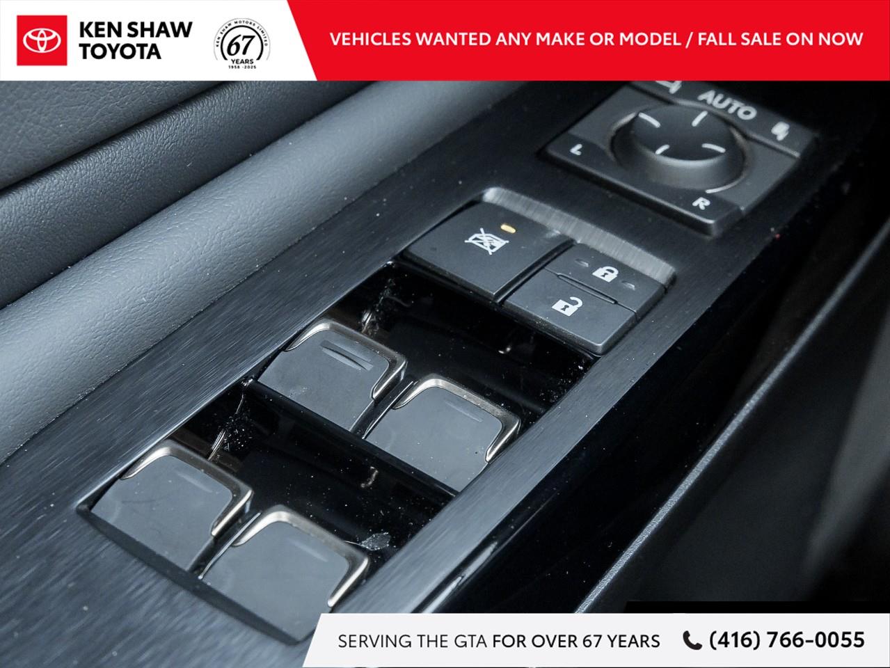 2025 Lexus ES 300h Base 4dr Sedan Photo