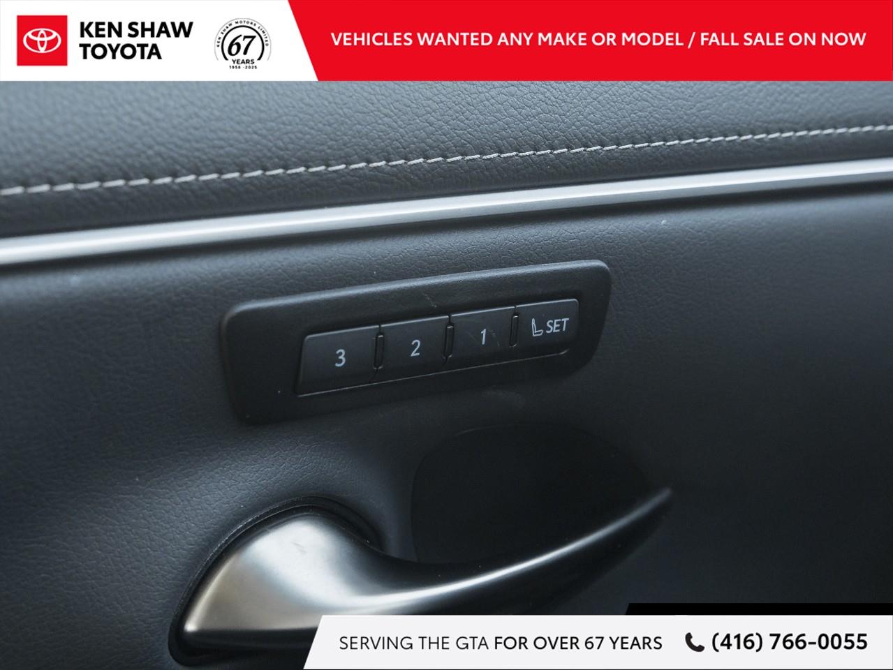 2025 Lexus ES 300h Base 4dr Sedan Photo