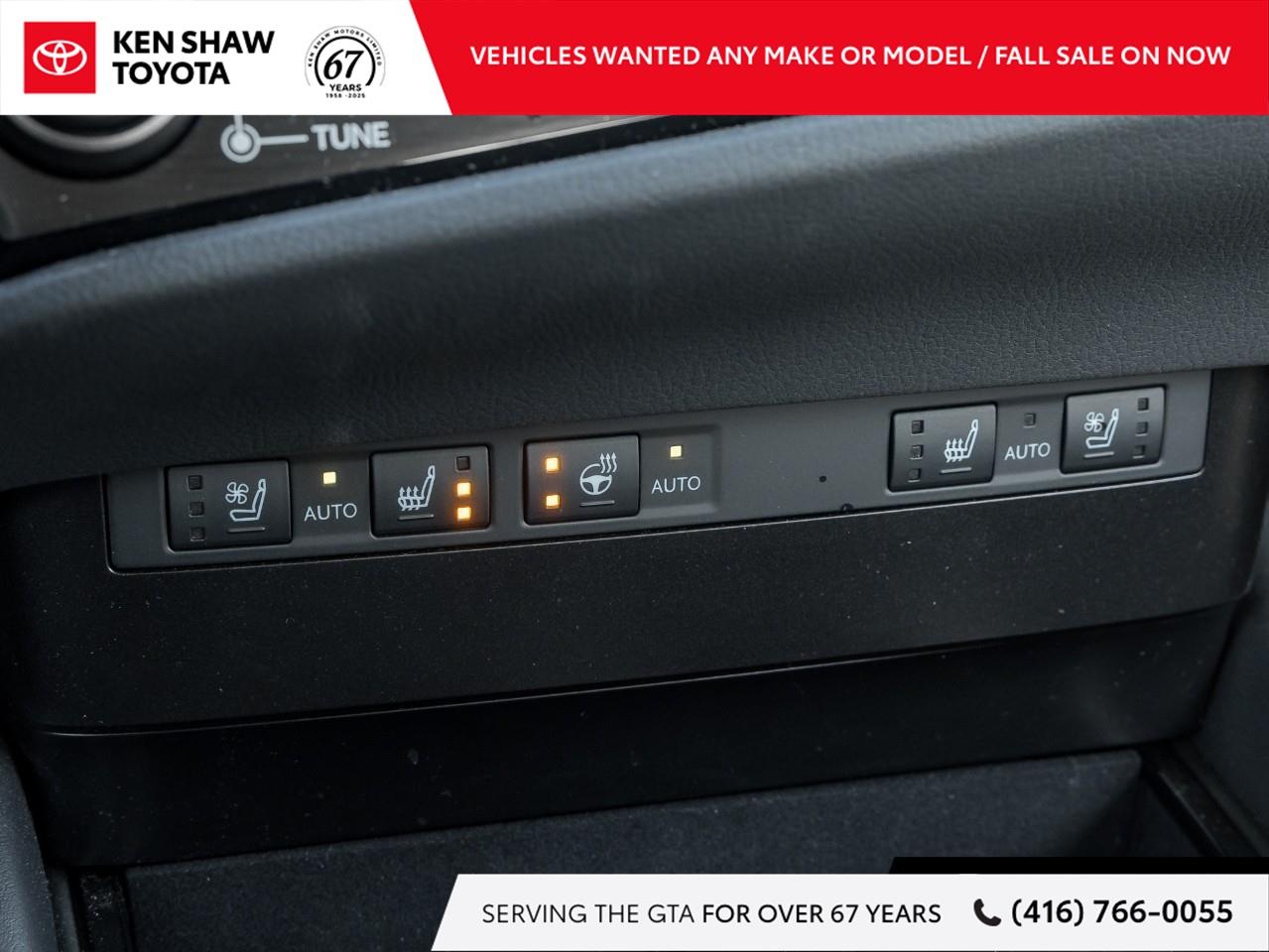 2025 Lexus ES 300h Base 4dr Sedan Photo