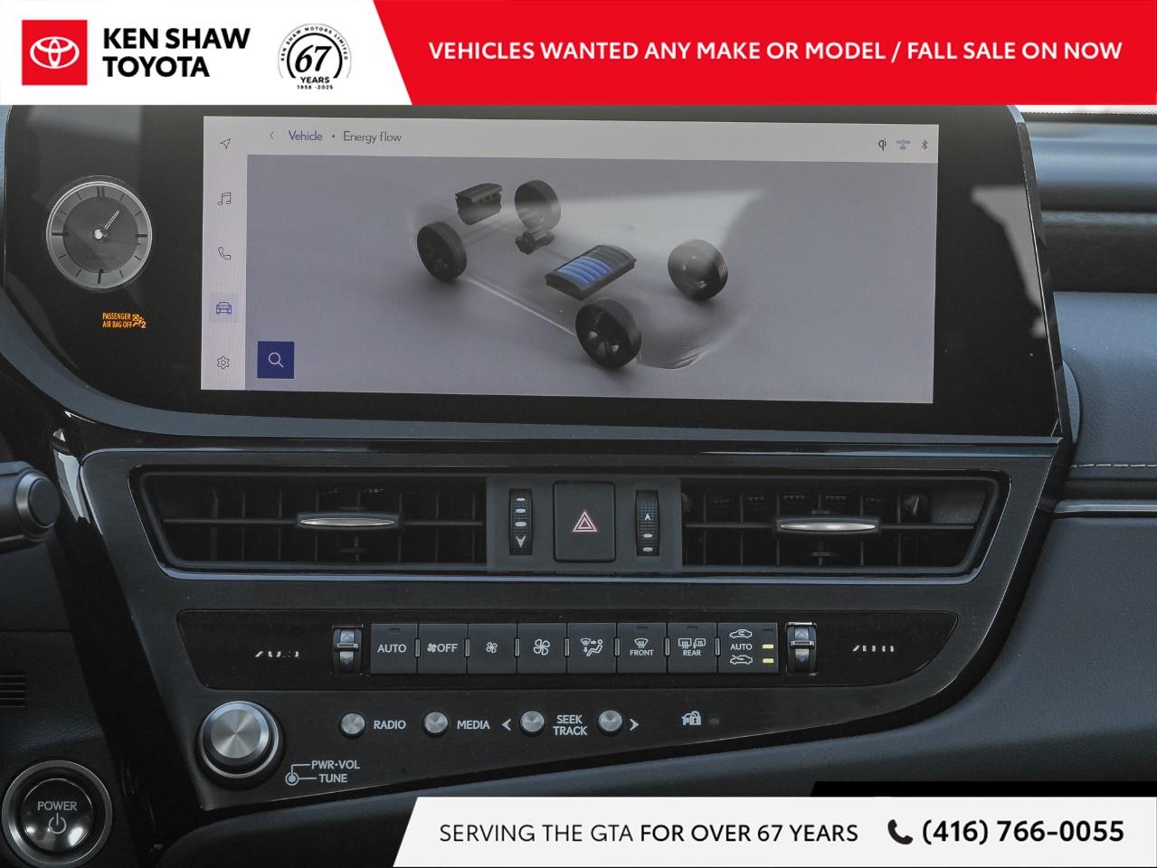 2025 Lexus ES 300h Base 4dr Sedan Photo