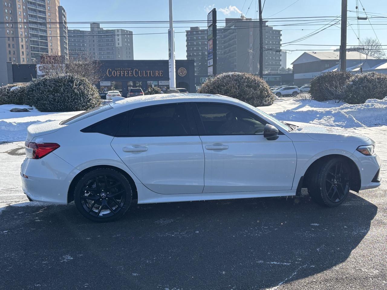 2024 Honda Civic Sedan Sport CVT   HTD SEATS   SUNROOF   NO CLAIMS Photo